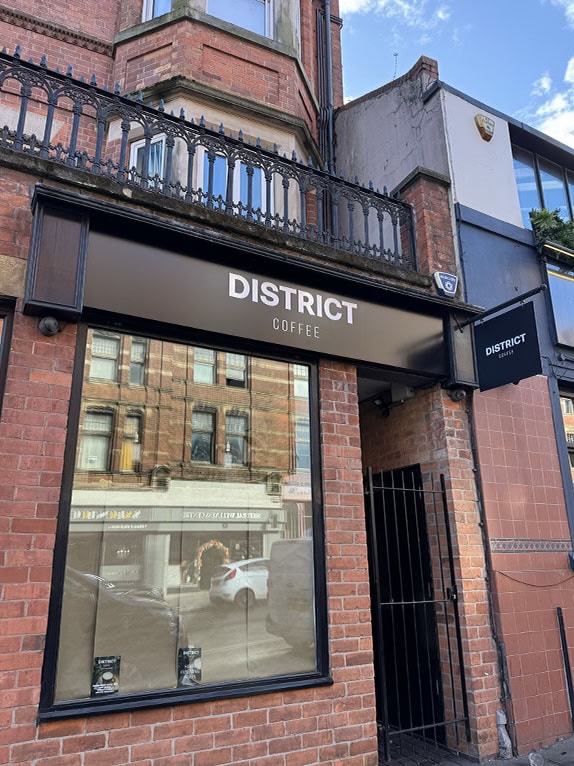 Tray sign and projection swing sign